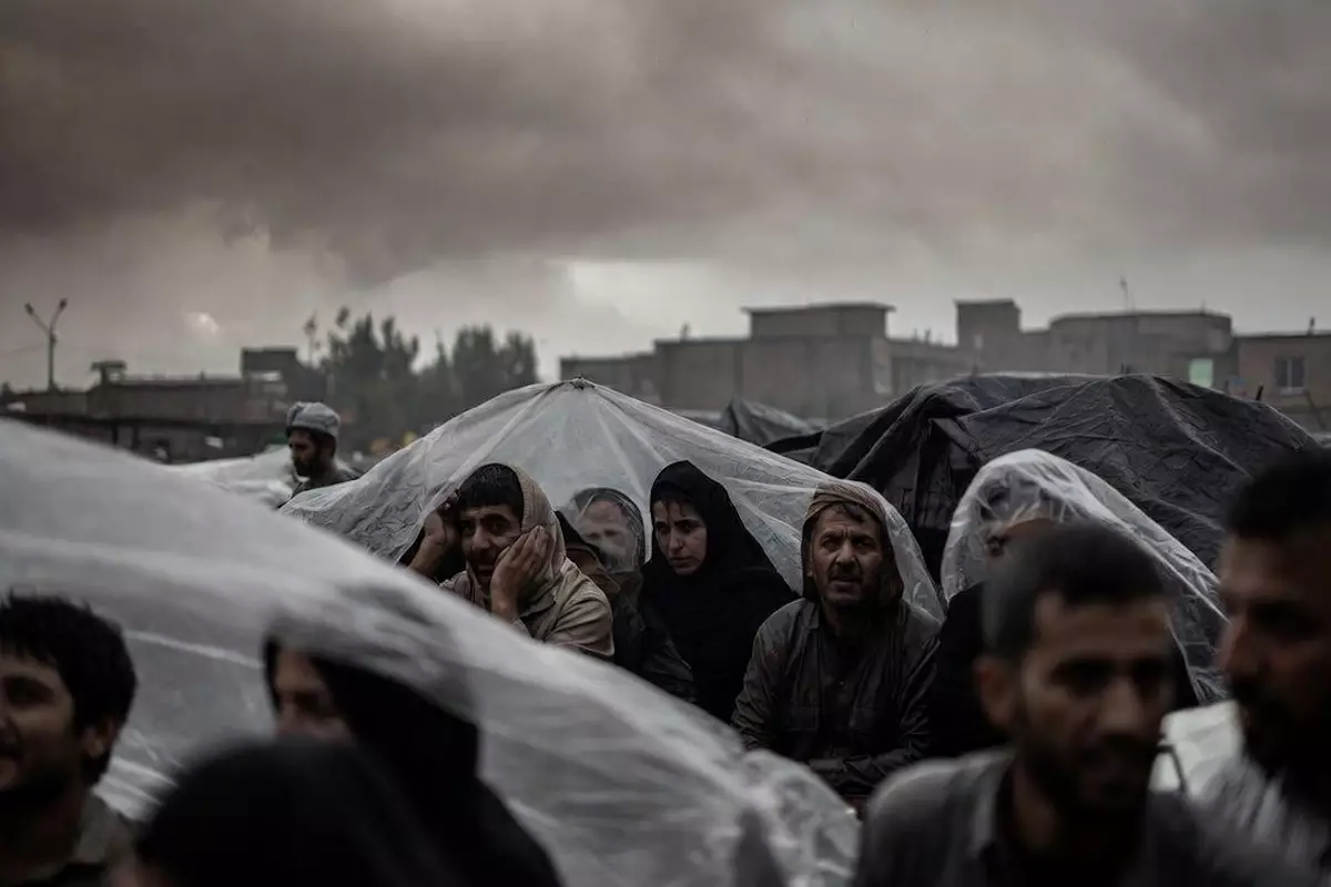 Кислотные дожди грозят Ирану после взрывов на нефтехранилищах