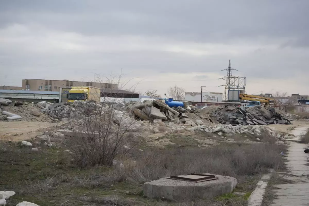 Ақтау тұрғындары қала орталығындағы қоқысқа шағымданды