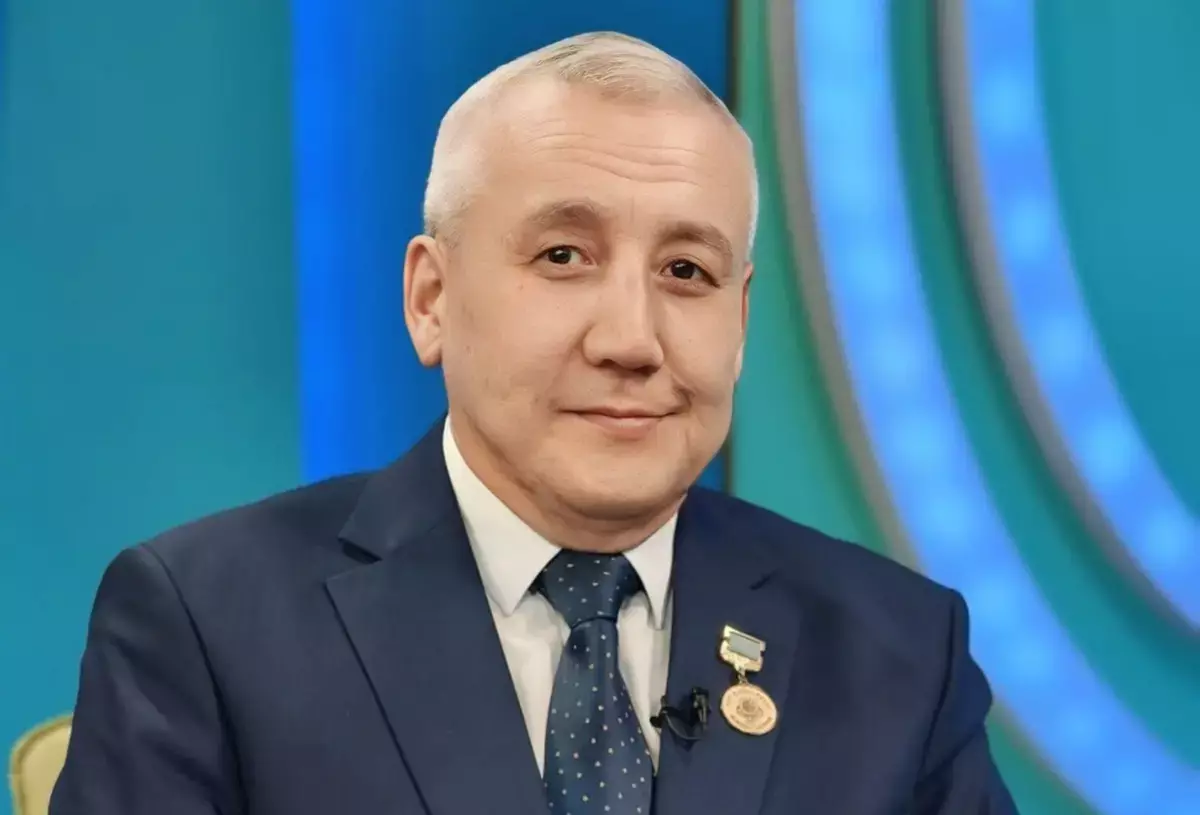 Член коалиции Мангистау Киикбай Жаулин: «Новые конституционные изменения в будущем дадут положительные результаты» - новости на Lada.kz 08.03.2026