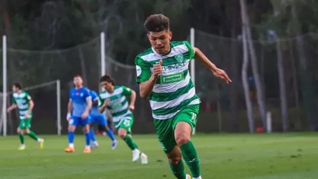 Дебют Кенжебека в РПЛ? Прямая трансляция матча "Локомотив" - "Ахмат"