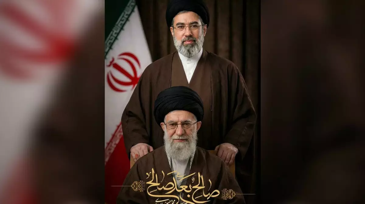 Сын Хаменеи стал новым верховным лидером Ирана