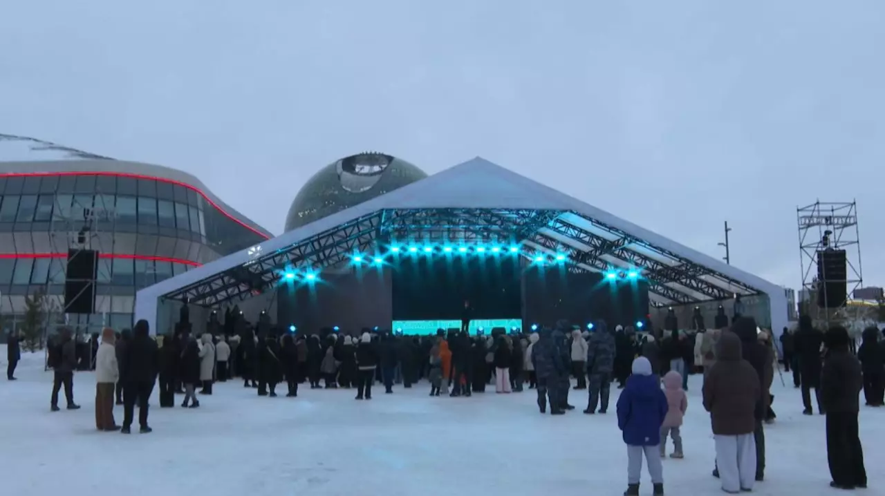 Концерт в поддержку проекта новой Конституции состоялся в Астане