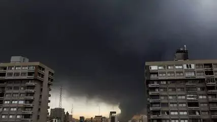 Иранның төбесінен улы, қара жаңбыр жауып, халықтың денсаулығына қауіп төнуде