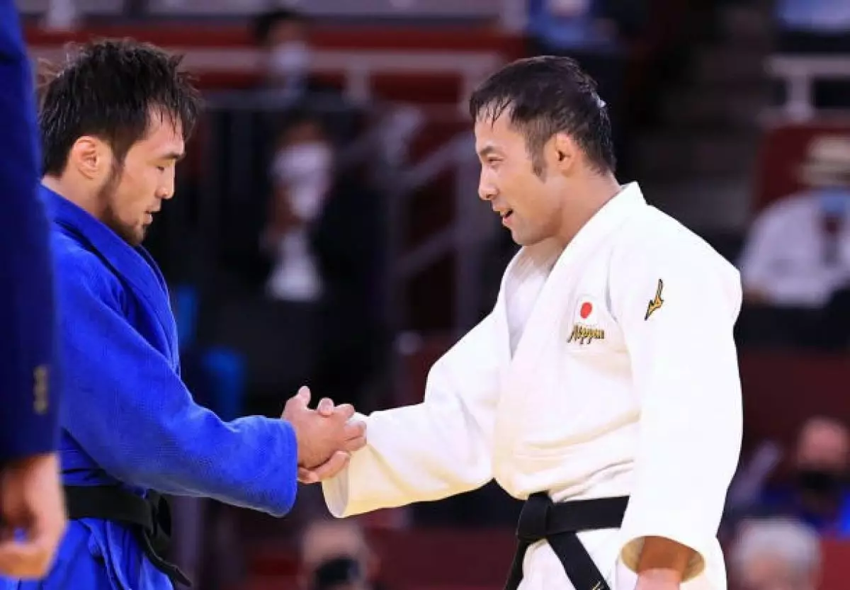 Сметовтің басты қарасыласы Такато спорттық мансабын аяқтады