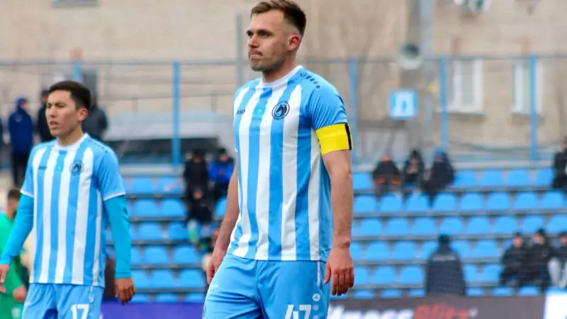 Бірінші турда капитандық міндетті кімдер атқарды?