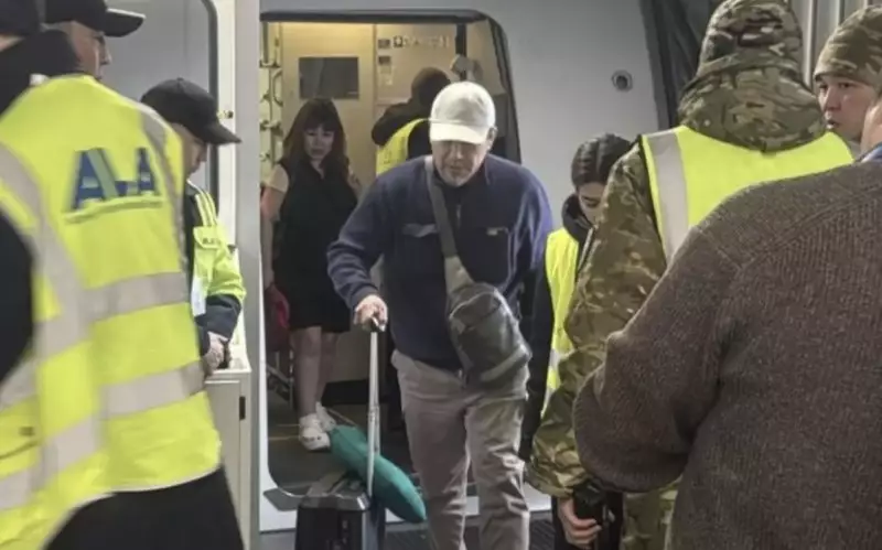 Застрявших в ОАЭ казахстанцев вернут на родину через Оман