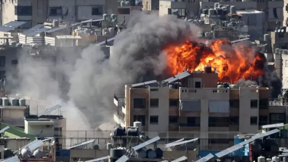 Число жертв после израильских атак на Ливан приблизилось к полусотне человек