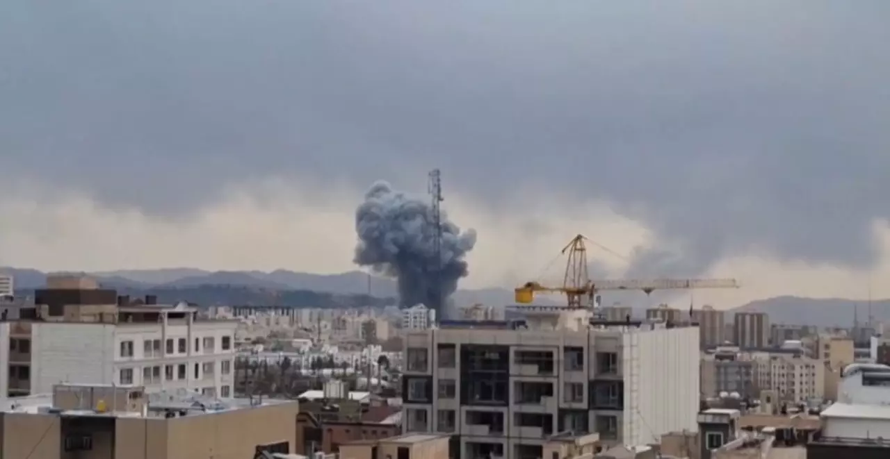 Израиль ударил по зданию телевидения в Иране