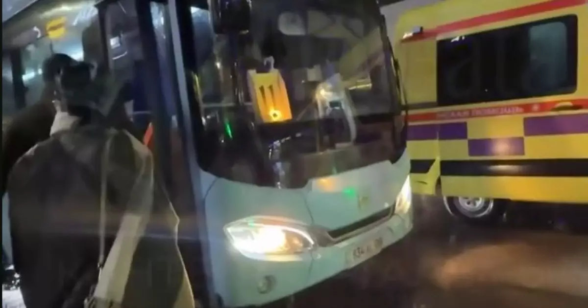  Таразда жолаушы автобус жүргізушісіне пышақ жарақатын салды 