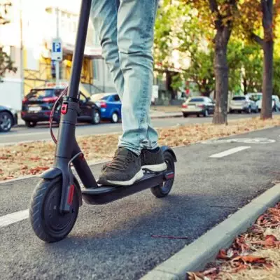 МВД утвердило порядок выдачи госномеров для электросамокатов