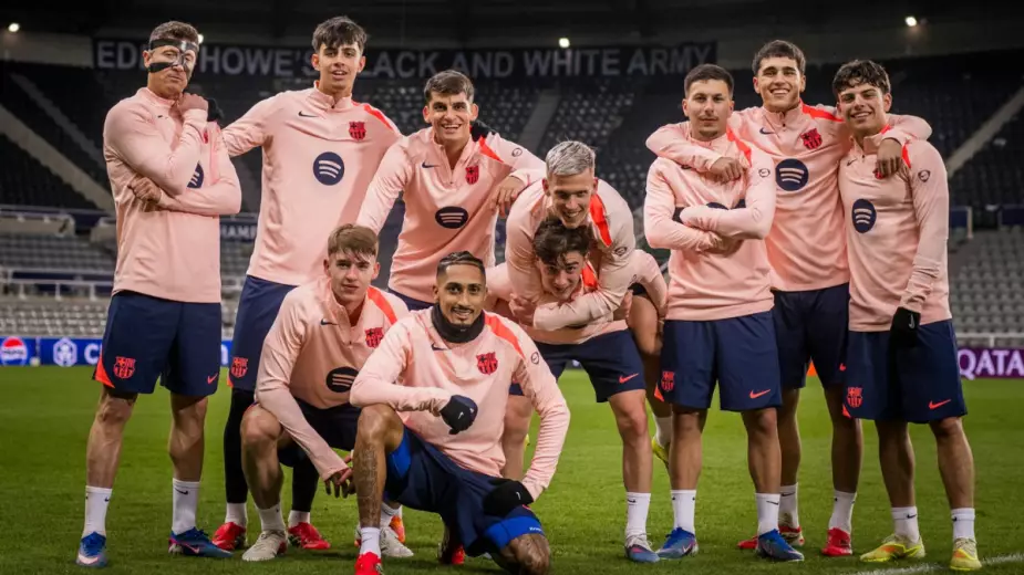 Прямая трансляция матча "Ньюкасл" - "Барселона" в Лиге чемпионов