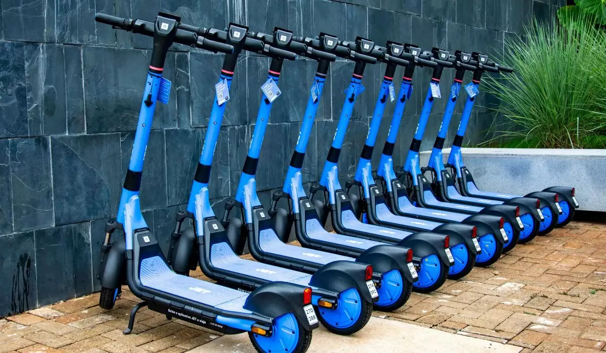 Электрсамокаттарға мемлекеттік нөмір беріледі: Жаңа ереже бекітілді