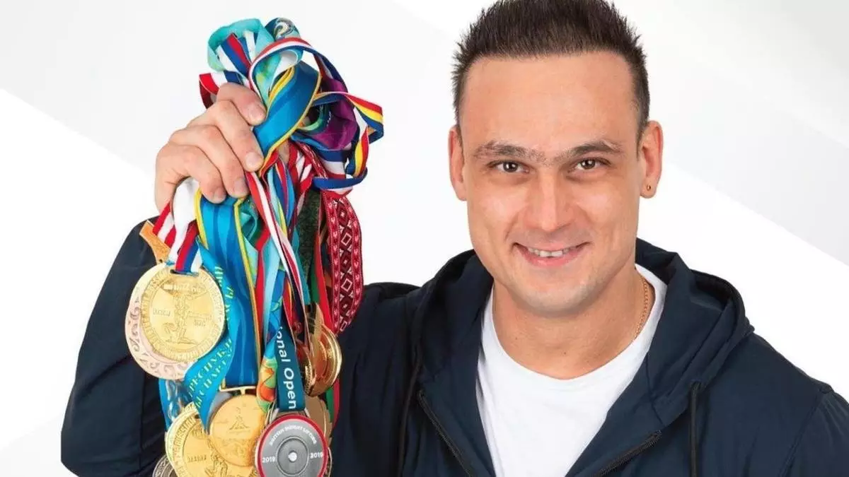 Илья Ильинге 20 жылдық мансабынан кейін спорттық зейнетақы тағайындалды