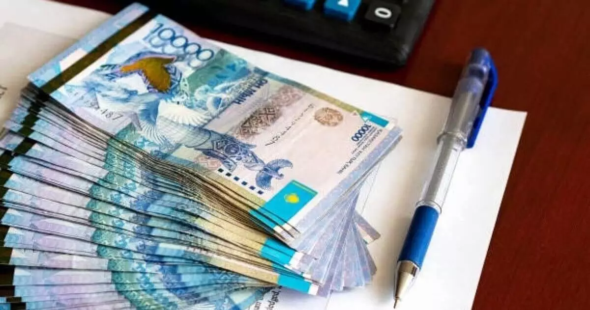  Актюбинка тайком оформила на знакомых кредиты в МФО 