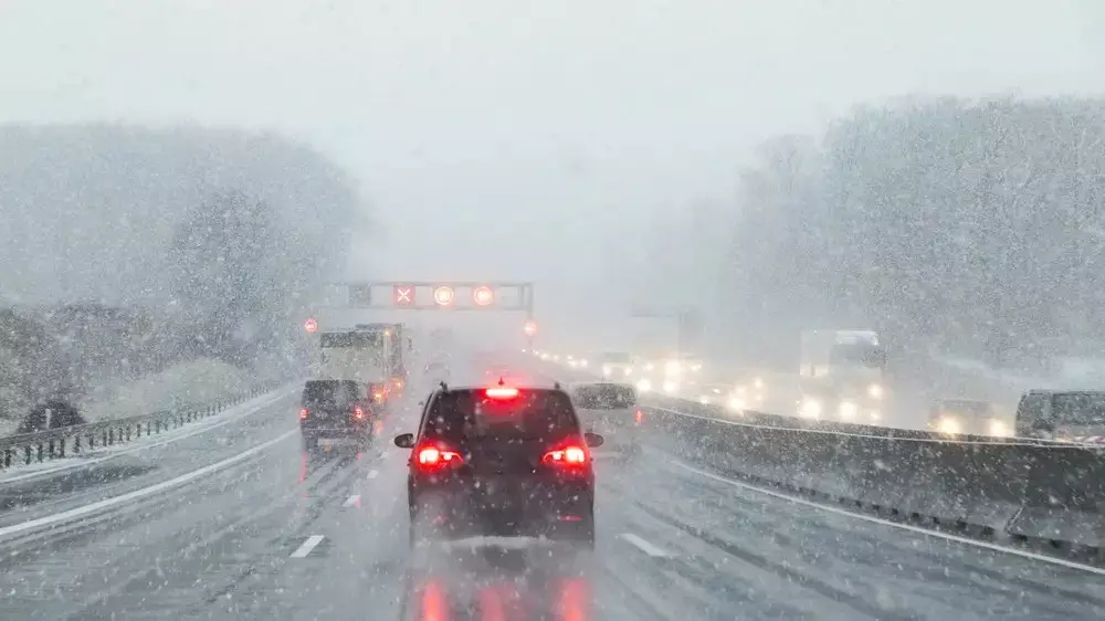 Непогода “отрезала“ Астану от соседних областей: список закрытых дорог