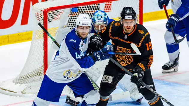 "Барыс" одержал вторую победу подряд в матче с 3 шайбами