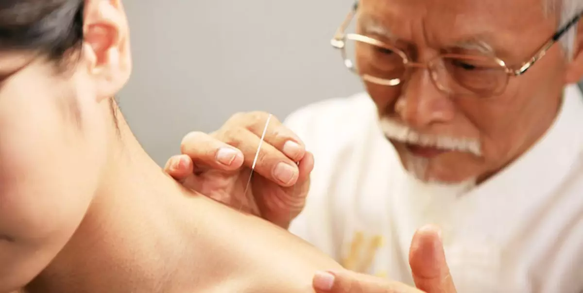 Қазақстанда қытай және шығыс медицинасы орталықтарына бақылау күшейтіледі – Ақмарал Әлназарова