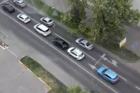 Казахстан готовит повышение утильсбора на автомобили из России.