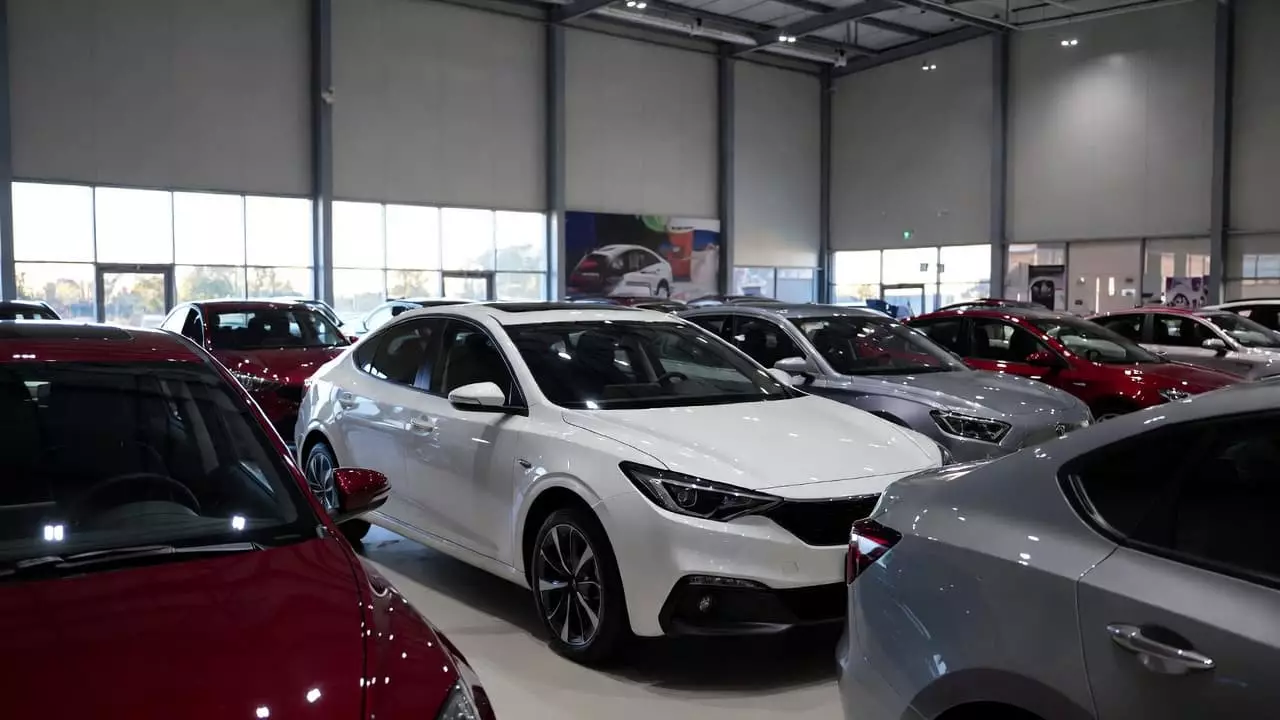 Казахстан значительно повысит утильсбор для автомобилей из России в качестве зеркальной меры.