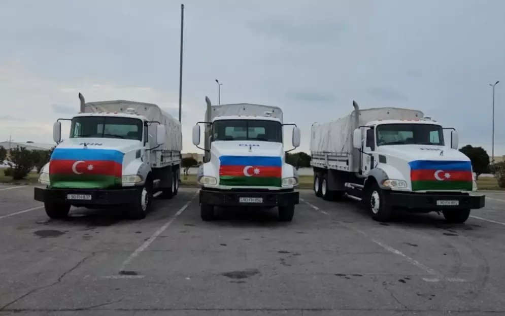 Әзербайжан Иранға 25 тонна гуманитарлық көмек жіберді