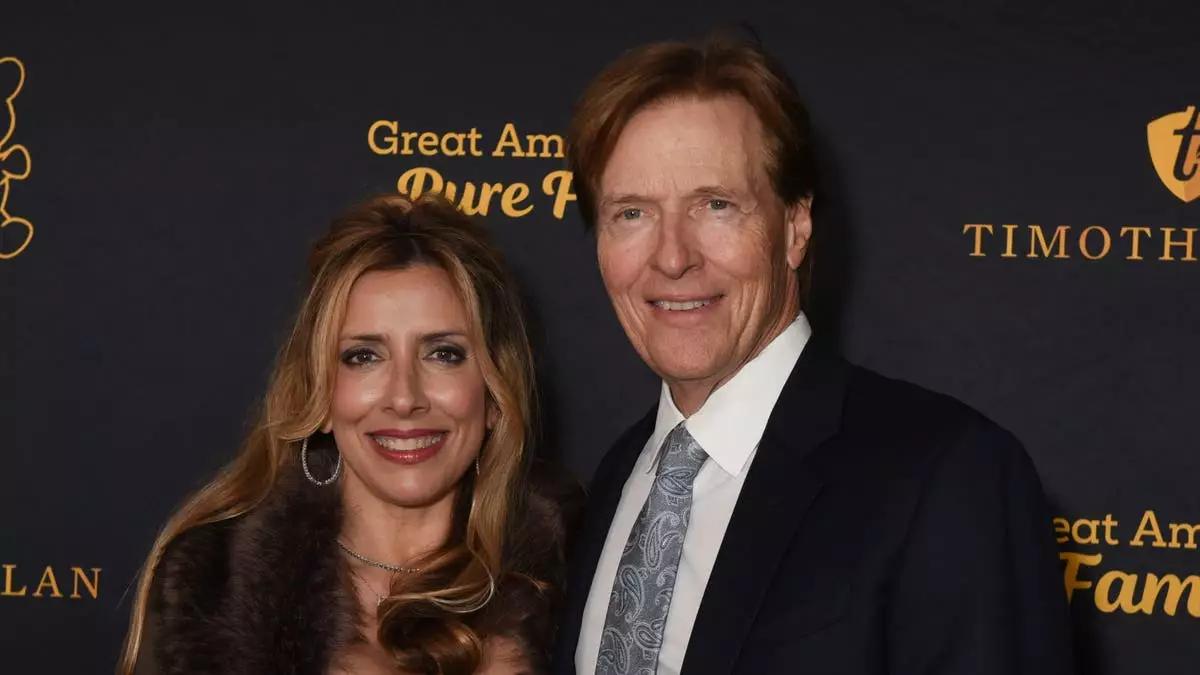 Звезда "Генеральной больницы" Джек Вагнер дал прямой совет о браке: "Довольно часто нужно просто держать рот на замке".