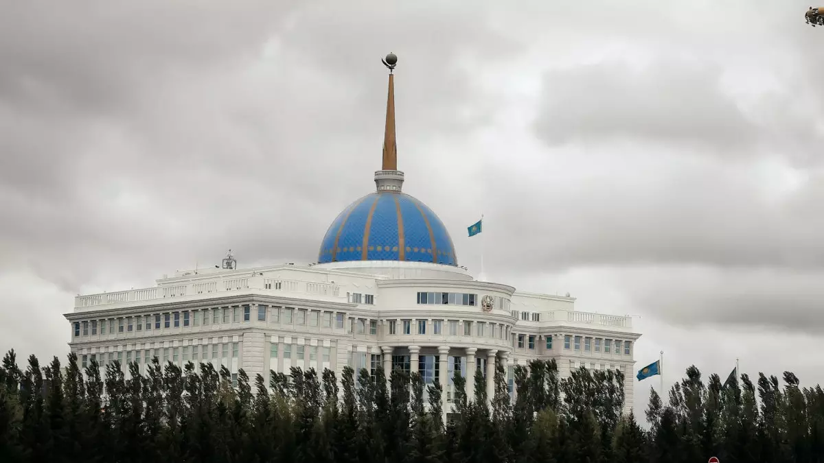 Касым-Жомарт Токаев осудил ракетные обстрелы и атаки беспилотников на ОАЭ