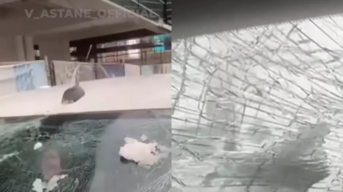 Астанада LRT-дан құлаған мұз көліктің әйнегін шағып тастады (ВИДЕО)