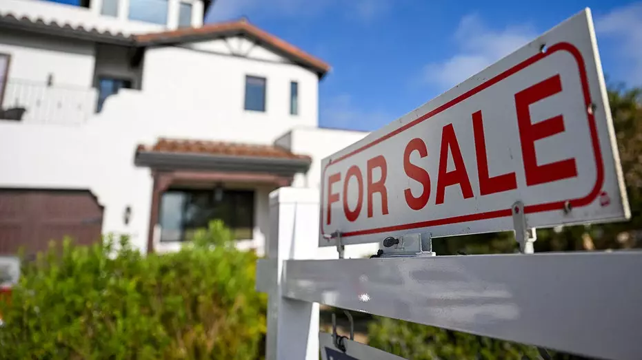 Сенатор представил план сбережений без налогов, чтобы спасти американскую мечту от растущих цен на жильё.