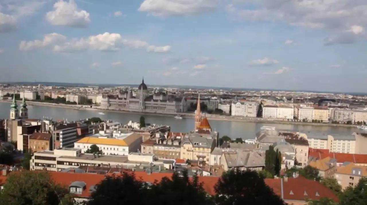 Сербия и Венгрия ввели запрет на экспорт нефти