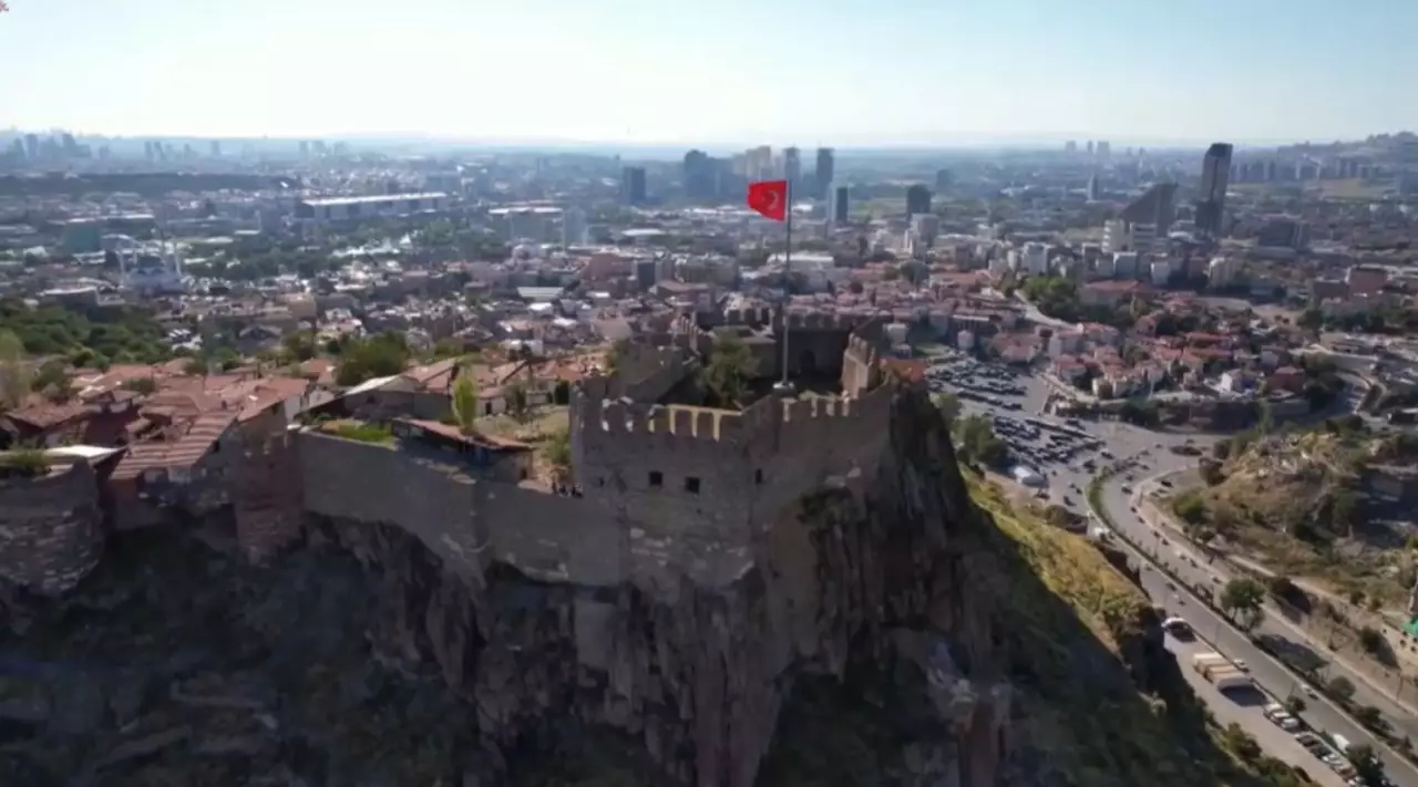 АҚШ консулдық қызметкерлерін эвакуациялап жатыр