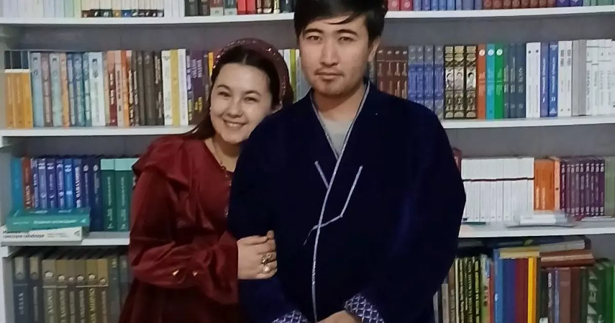  Күйеуінің үйіне 800 кітабы бар жасау алып барған қалыңдық қызу талқыға түсті 