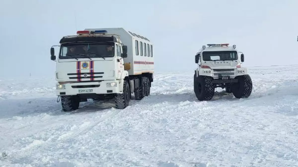 Еще двух человек спасли из снежного плена: На сей раз вблизи Каркаралинска