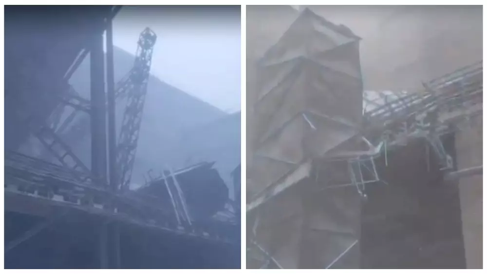 Ураган повалил дымовую трубу на ферросплавном заводе в Аксу