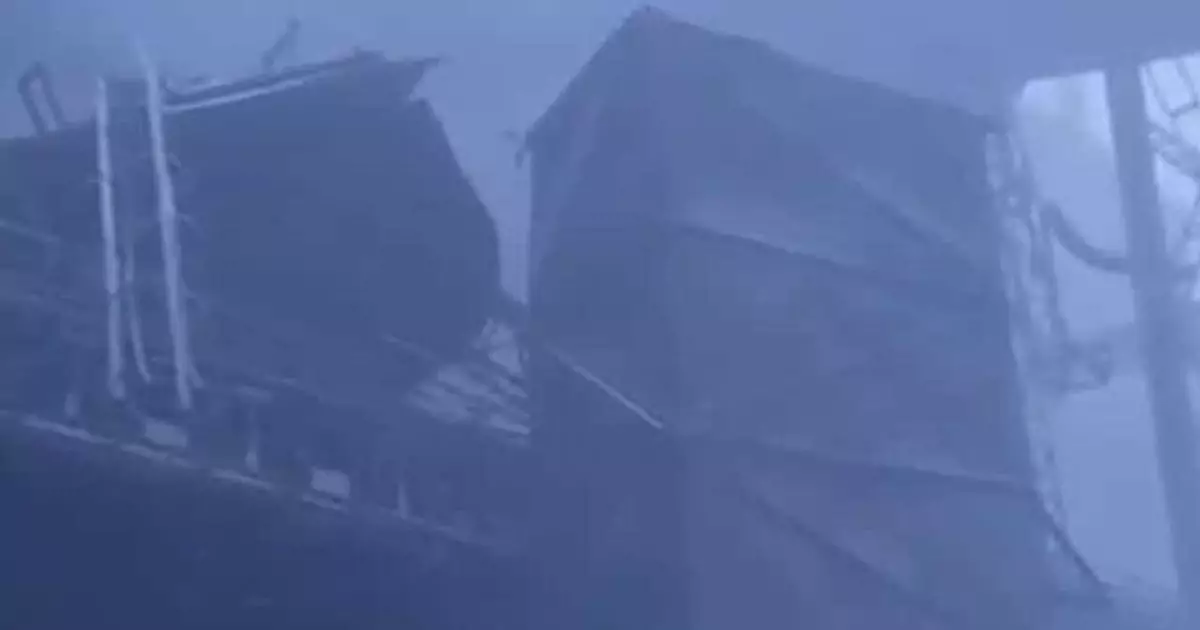  Ақсу ферроқорытпа зауытында мұржаның бір бөлігі құлады 