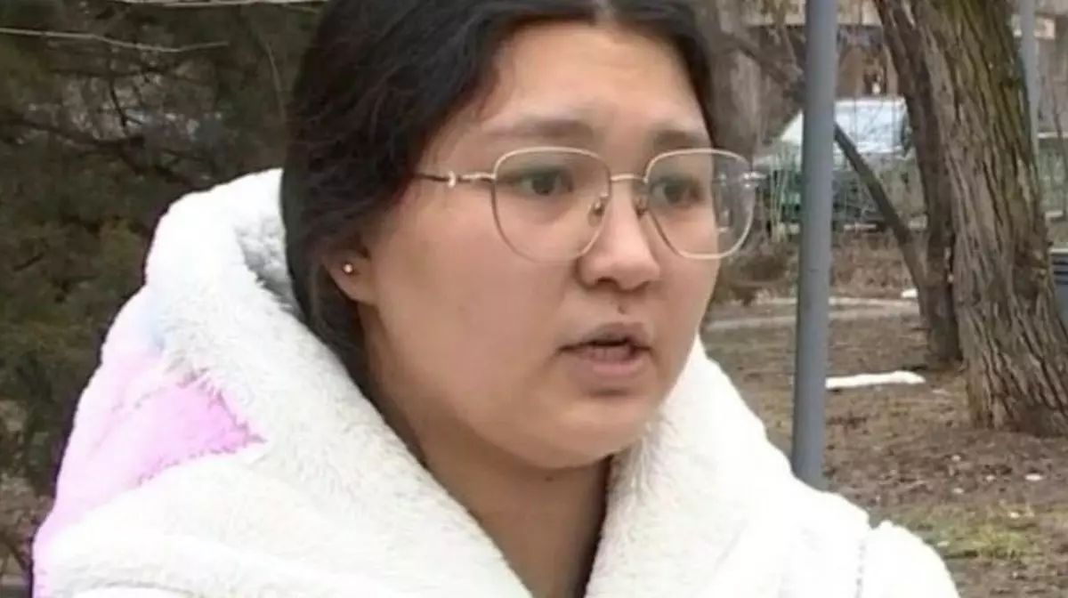 Суррогатная мать требует 7,5 млн тенге от китайской пары, бросившей недоношенного ребёнка