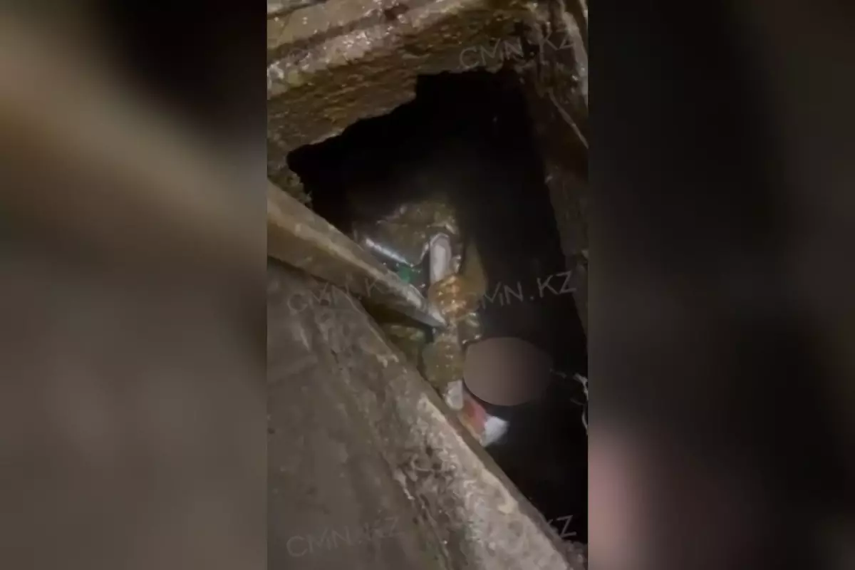 Алматыда жоғалған қыз табылды: Ол қоғамдық дәретханаға түсіп кеткен (видео)