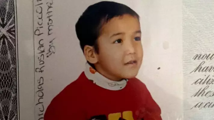 Америкалықтар асырап алған қарағандылық қазақ баласы туған анасын іздейді