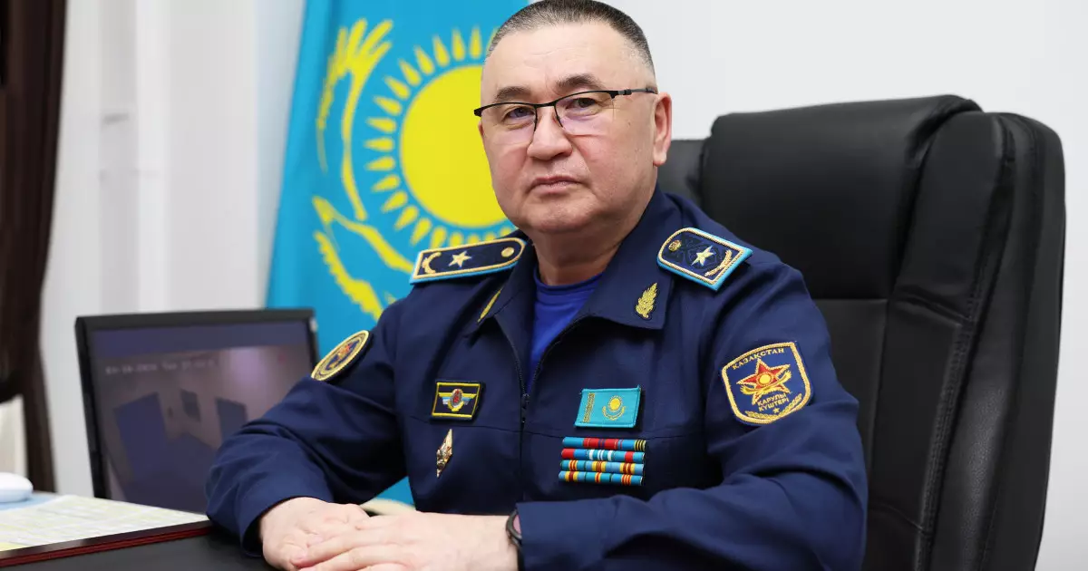   Әскер – елдің тірегі   