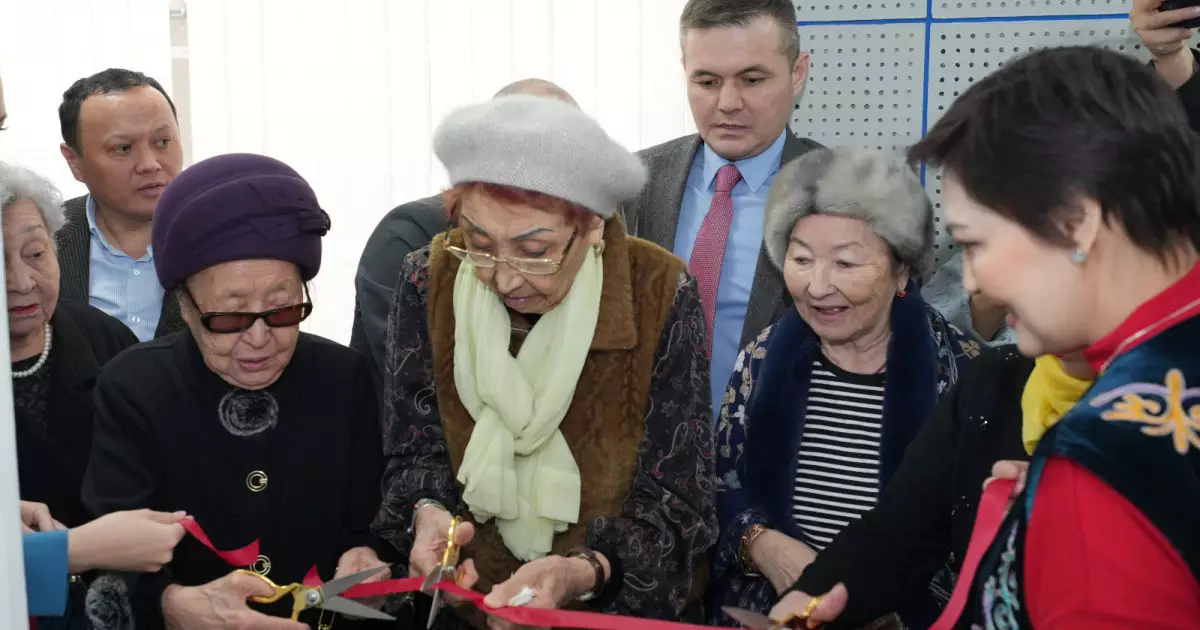  «Шалқар» радиосына – 60 жыл: Қазақтың тұңғыш радиодикторы Мина Сейітова радиостудиясы ашылды 