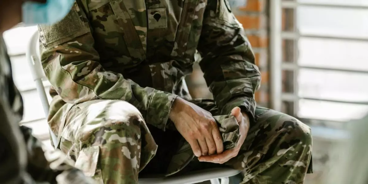 Ақтөбеде әскери қызметкер 15 жастағы қызды қорлаған