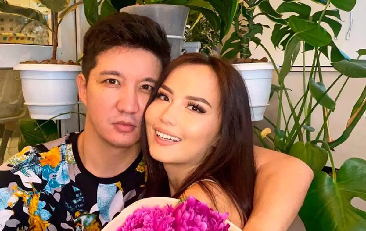 “Мен сені жақсы көремін”: Әнші Айқын Төлепберген әйелі жайлы жазба жариялады