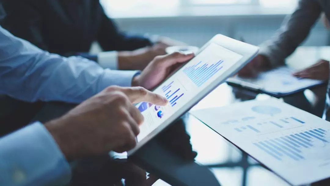 Каждый второй работающий казахстанец занят в МСБ - Минэкономики