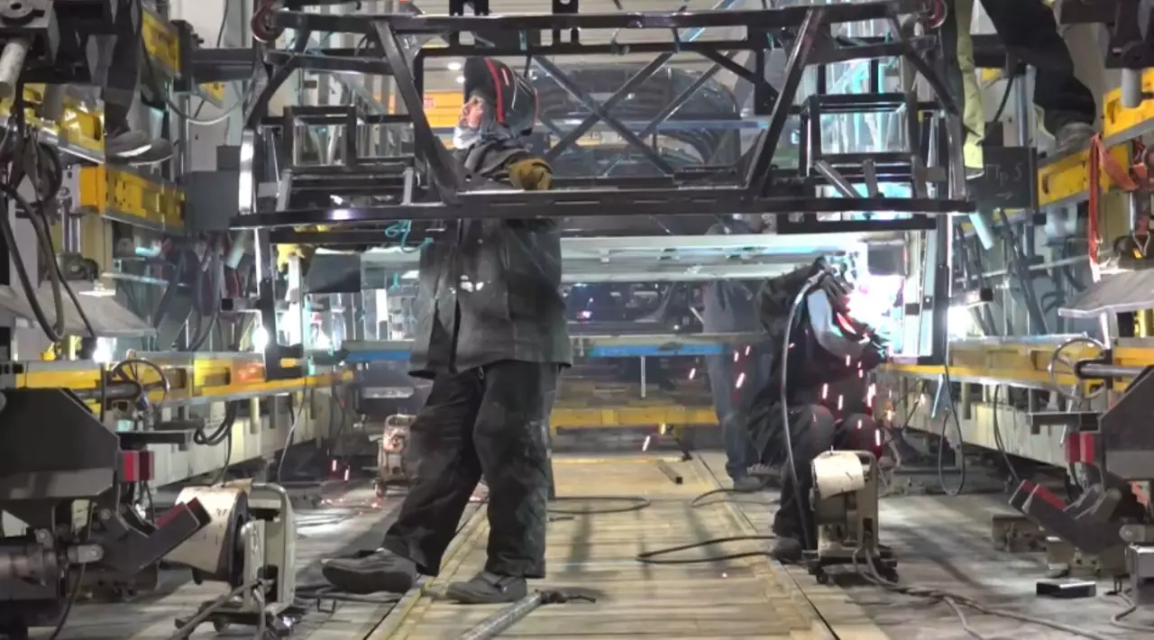 Елімізде машина жасау ісі 18 пайызға өсті