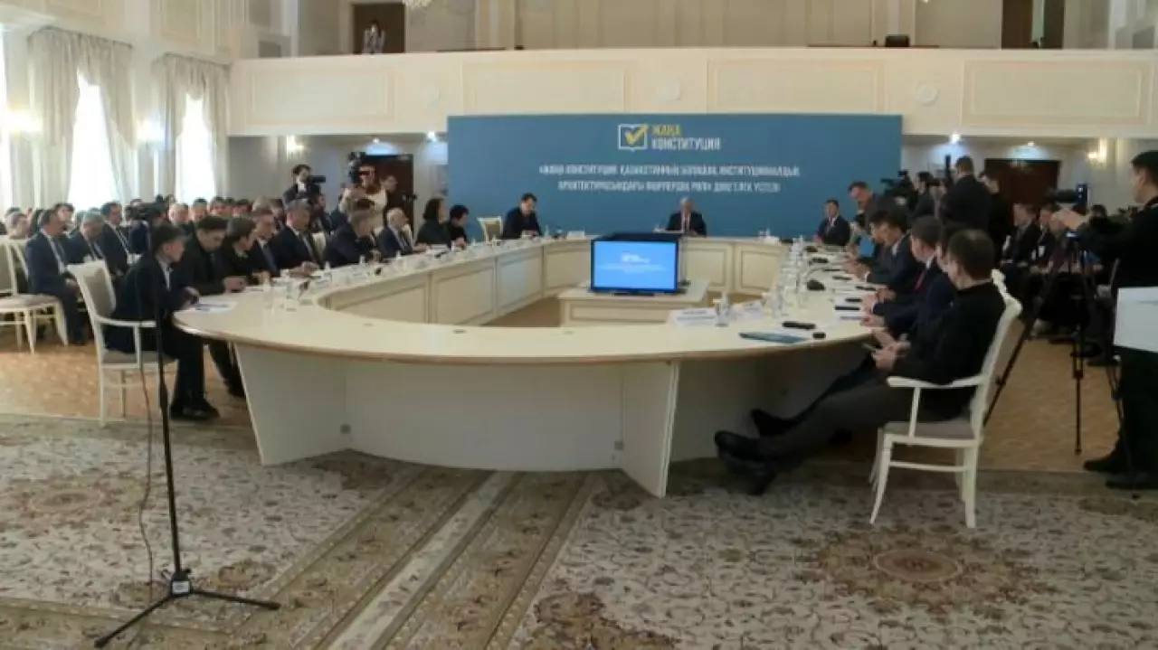 В Карагандинской области обсудили роль регионов в новой Конституции