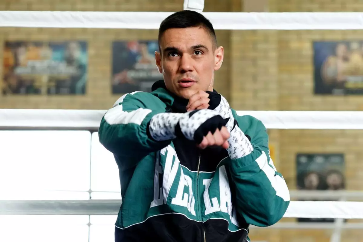 Ресейлік боксшының ұлы Жәнібек Әлімханұлының айырылып қалған белбеуінен үмітті