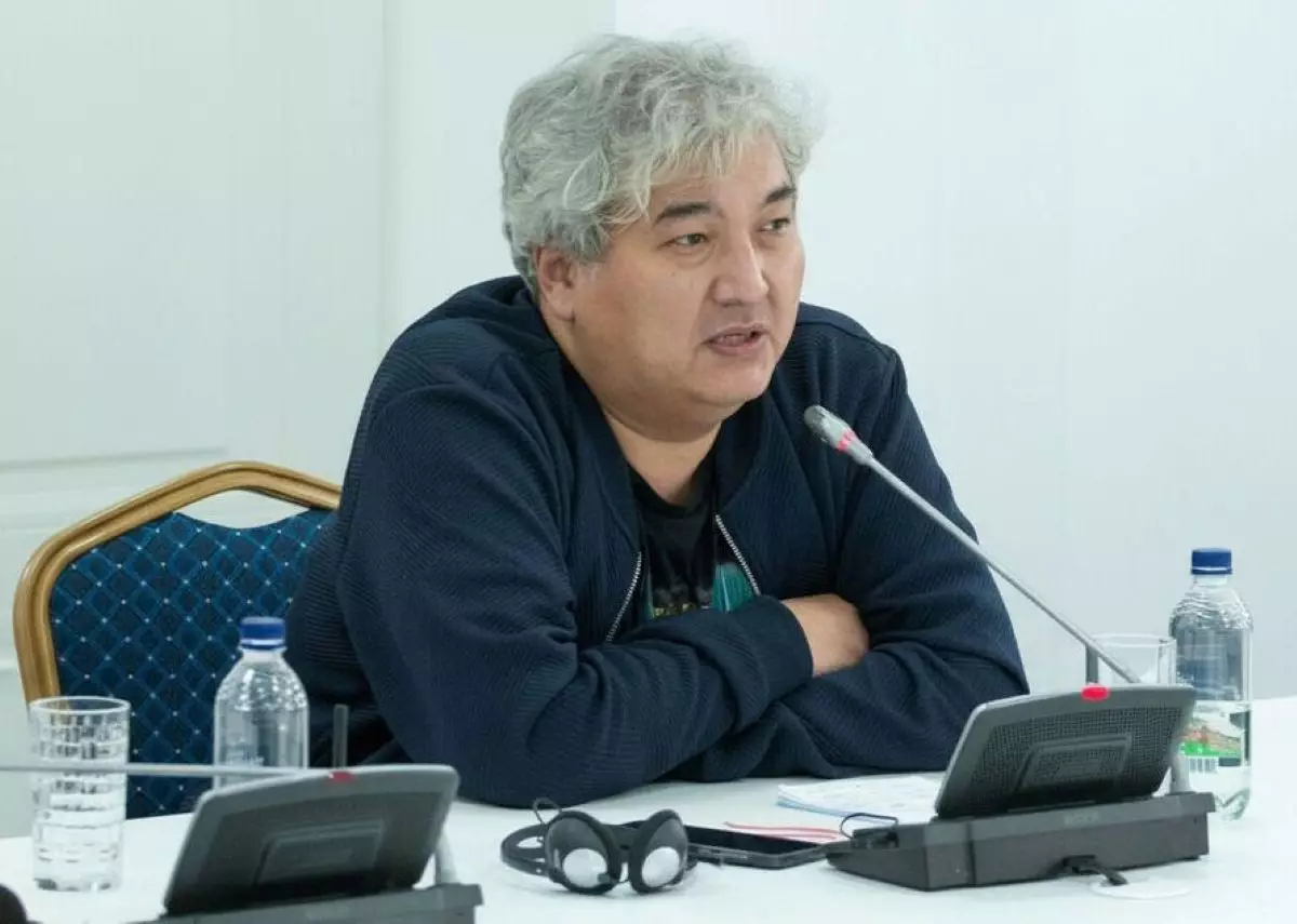 Референдум 2026: Зачем Казахстану понадобилась пятая по счету Конституция