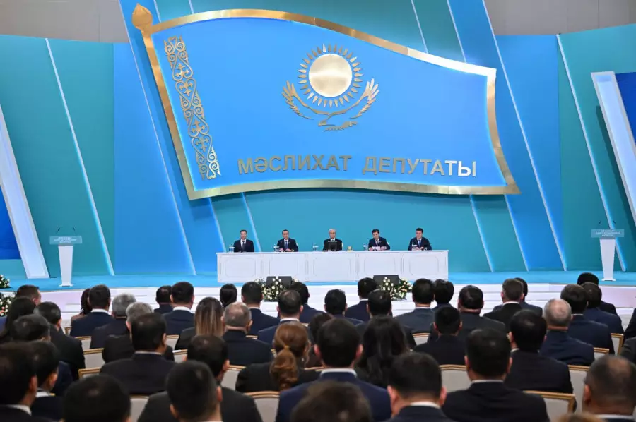 Тоқаевтың қатысуымен мәслихат депутаттарының республикалық форумы өтіп жатыр