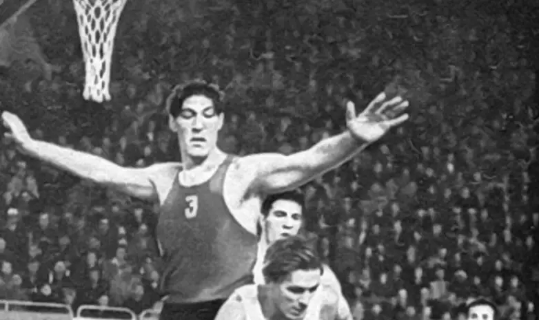 Как депортированный подросток стал легендой баскетбола Казахстана