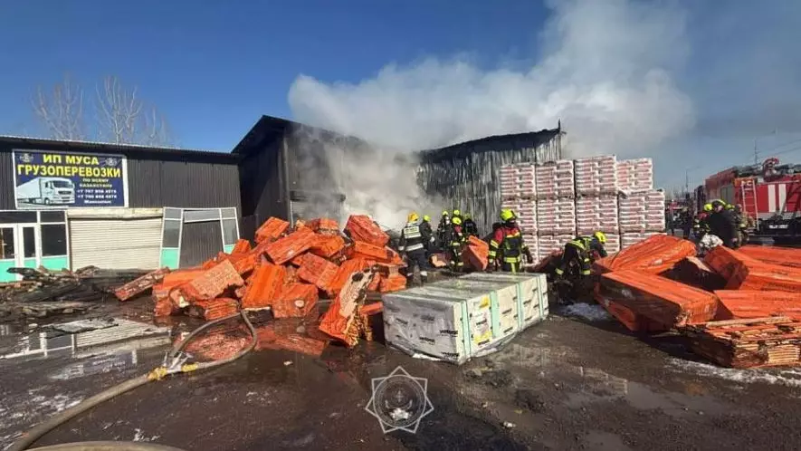 Алматыдағы "барахолкада" ірі өрт шықты