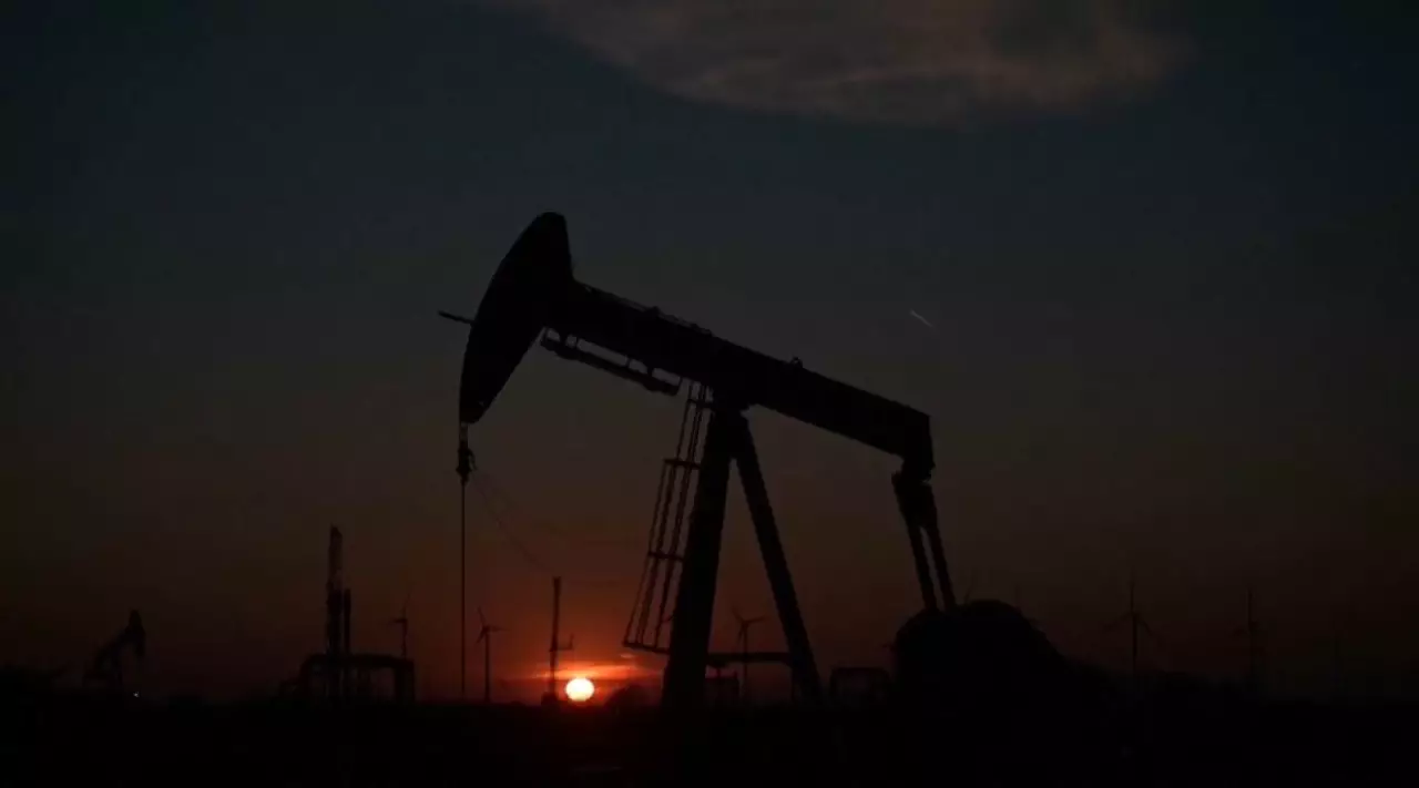 400 млн баррелей нефти поставят страны МЭА на мировой рынок